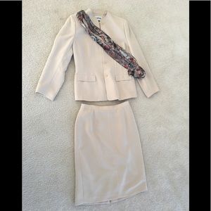 Beautiful Beige dress suit with hidden buttons